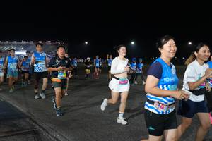 BIB: 106, 15677
                            <button type="button" onclick="openModal(22824020)" class="btn btn-primary btn-sm float-right btn-popup" data-toggle="modal" data-target=".modal-high-quality">
                        <i class="fas fa-shopping-cart"></i> Add to Cart
                    </button>
                                            <button type="button" onclick="isThisMe(22824020, true)" class="btn btn-success btn-sm float-right btn-popup btn-isme hidden" data-toggle="tooltip" data-placement="bottom" title="นี่คือรูปของคุณใช่ไหม คลิกที่นี่เพื่อเอาเข้าอัลบั้ม">
                        <i class="fas fa-plus"></i> Add to album
                    </button>
                    <button type="button" onclick="isThisMe(22824020, false)" class="btn btn-warning btn-sm float-right btn-popup btn-isnotme hidden">
                        <i class="fas fa-ban"></i> Remove from album
                    </button>